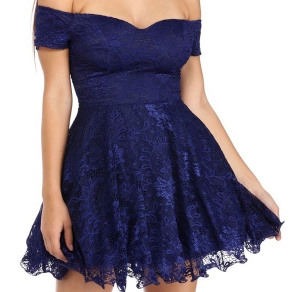 windsor blue off the shoulder dress Evelyn Off-The-Shoulder Formal Dress in Navy Blue | Size: M | Knit Fabric main image 0